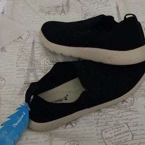 Barely There Bear Paws